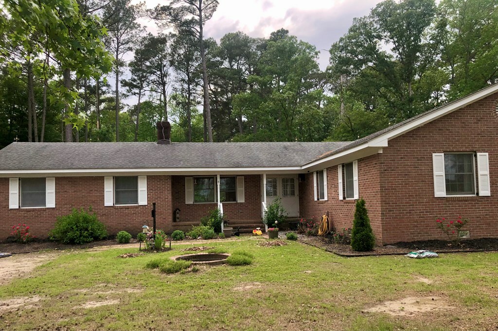 Property Photo: 21020 Adams Road VA 23357