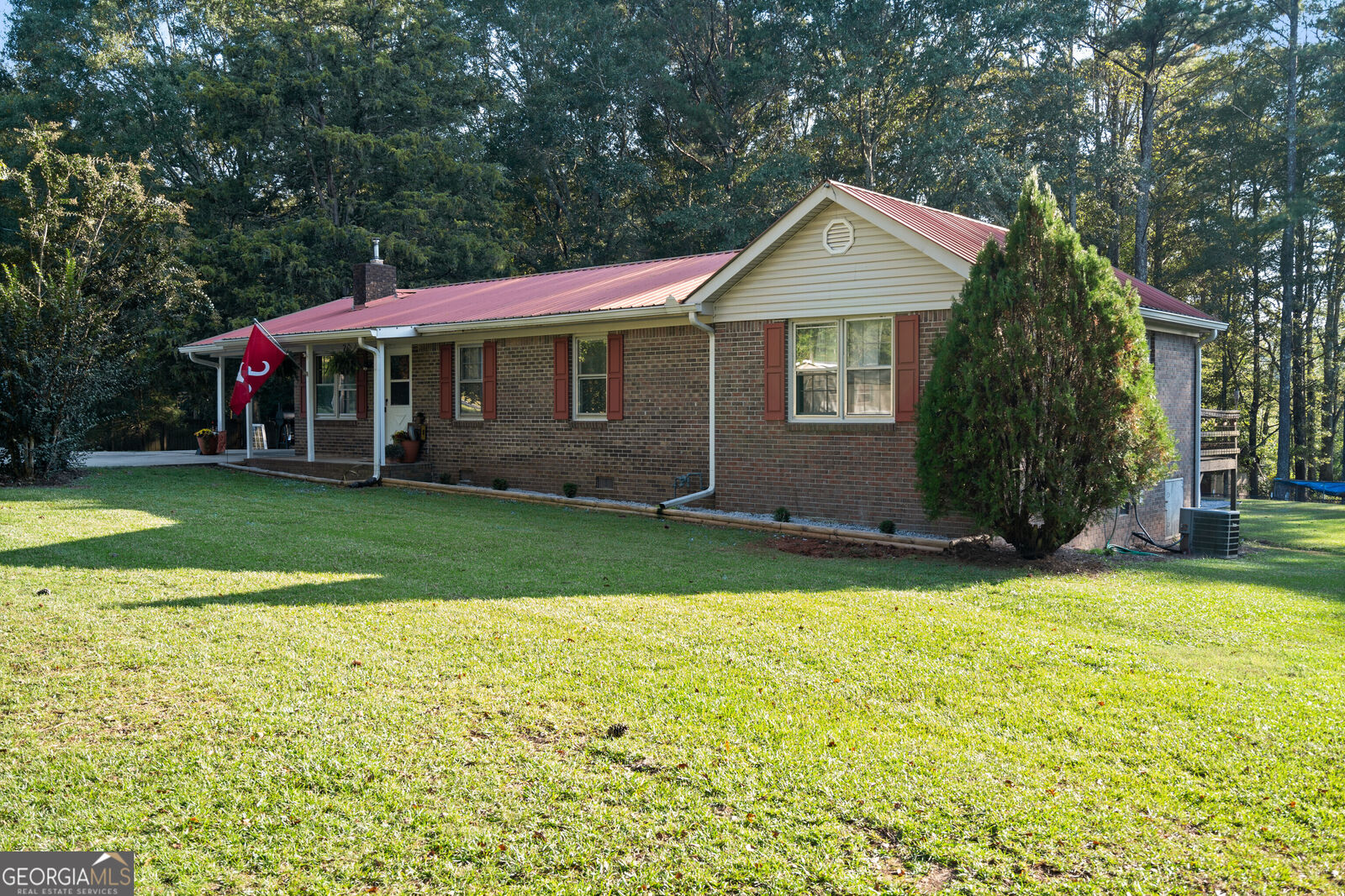 Property Photo: 709 Simonton Mill Road GA 30117