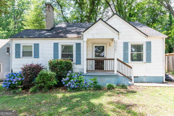 Property Photo: 3261 N Fulton Avenue GA 30354