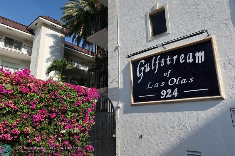 Property Photo:  924 SE 2nd St 17  FL 33301 