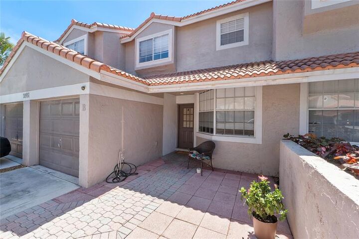 Property Photo:  20951 Via Oleander B  FL 33428 