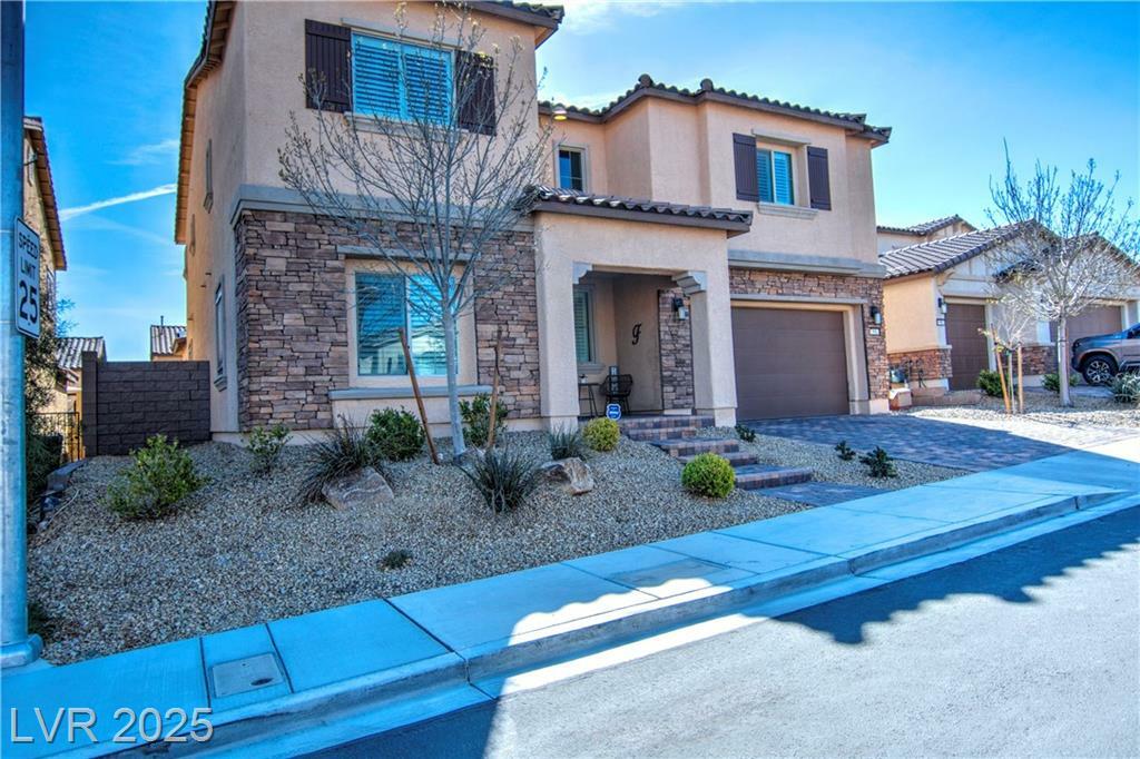 Property Photo: 996 Fairway Hill Street NV 89002