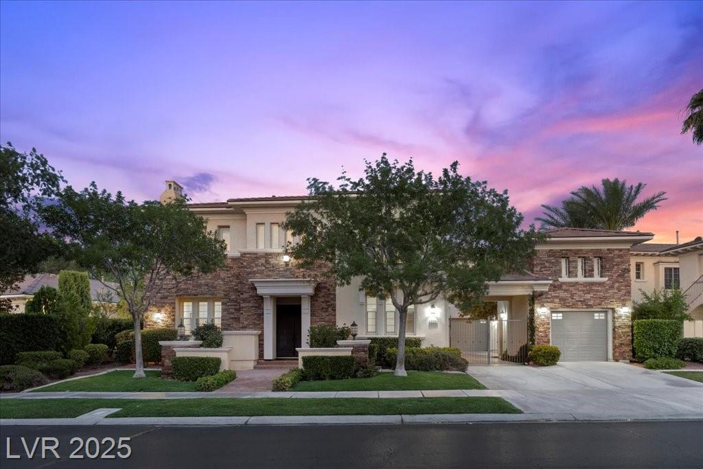 Property Photo:  300 North Royal Ascot Drive  NV 89144 
