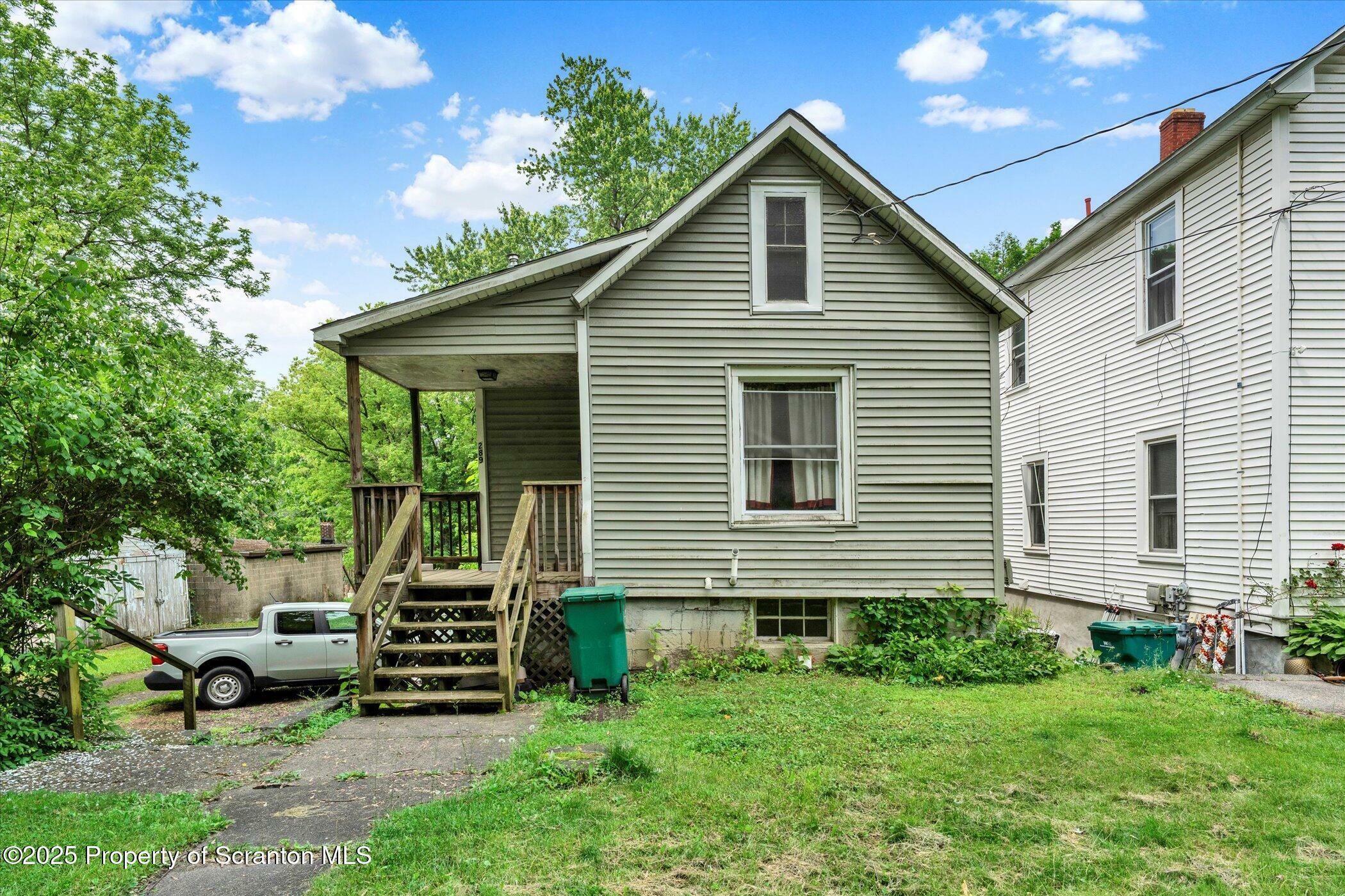 289 Broadhead Avenue  East Stroudsburg PA 18301 photo