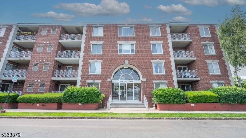 Property Photo: 200 Park Rd A3 NJ 07002