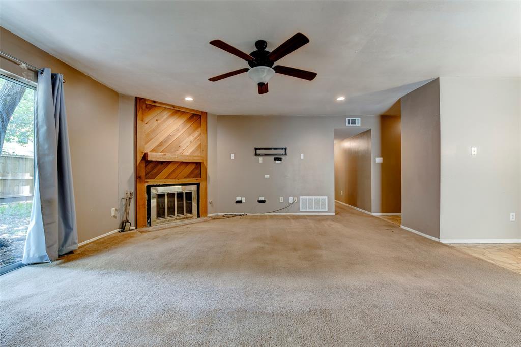 Property Photo: 67 Marabou Place TX 77380