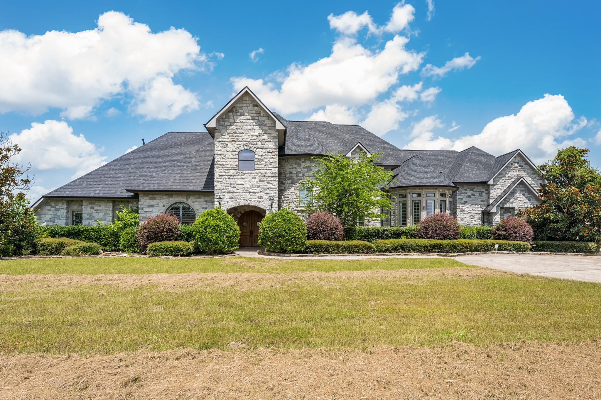 Property Photo: 504 High Meadow Ranch Drive TX 77355