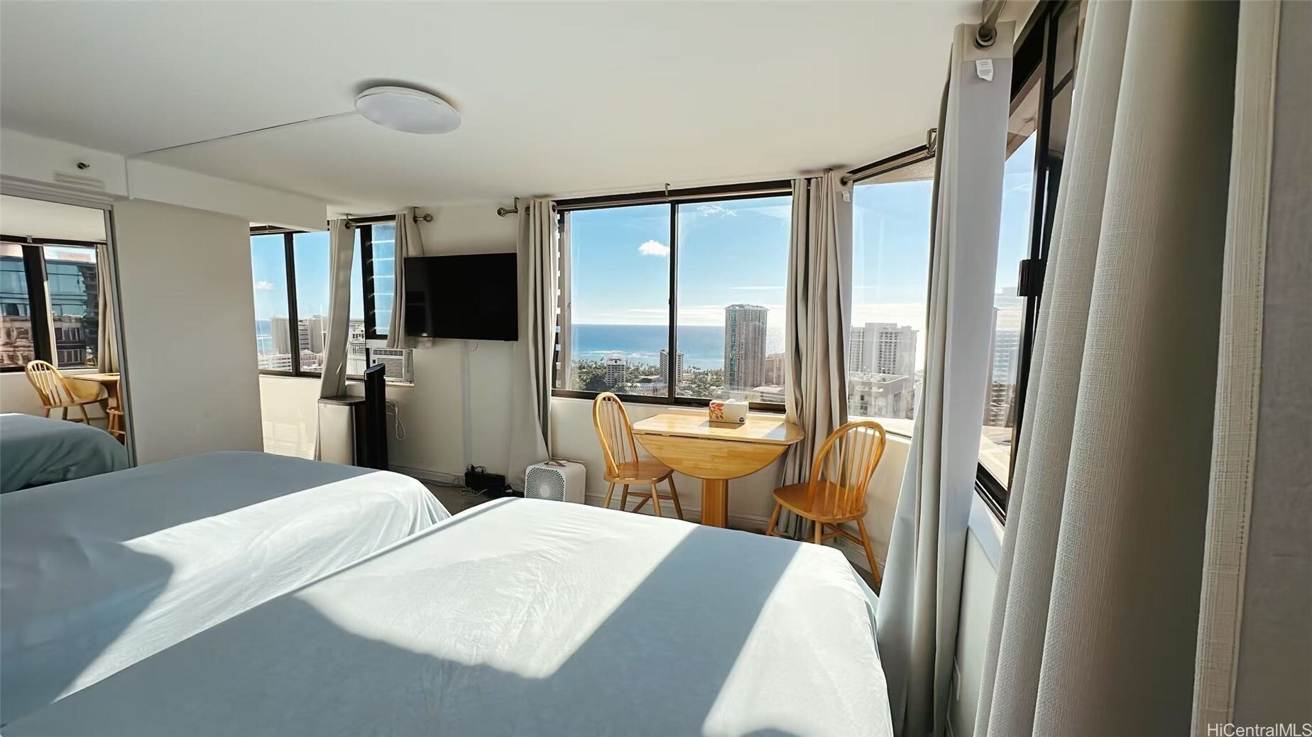 Property Photo:  444 Niu Street 3802  HI 96815 