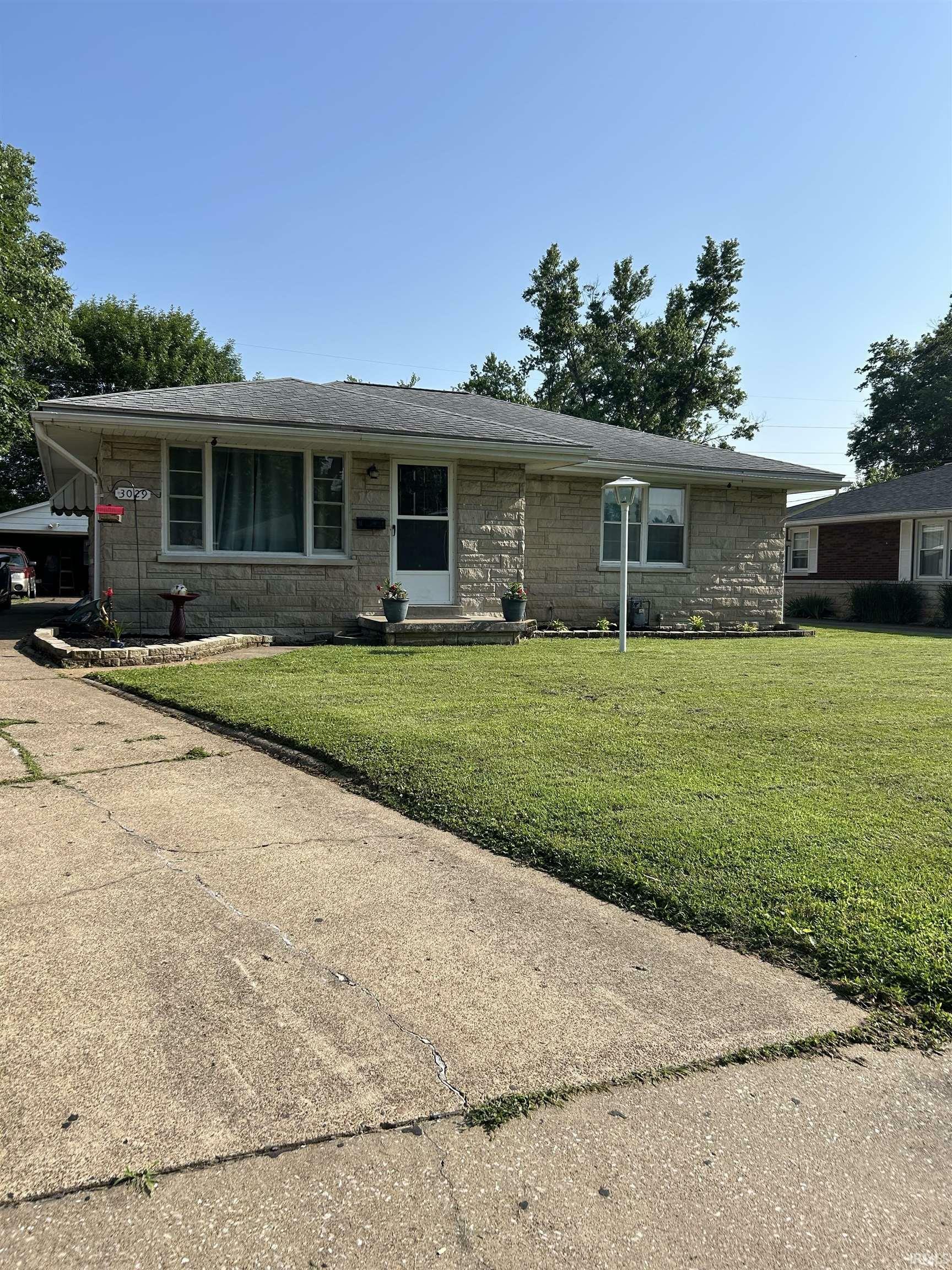 Property Photo: 3029 Graham Avenue IN 47714