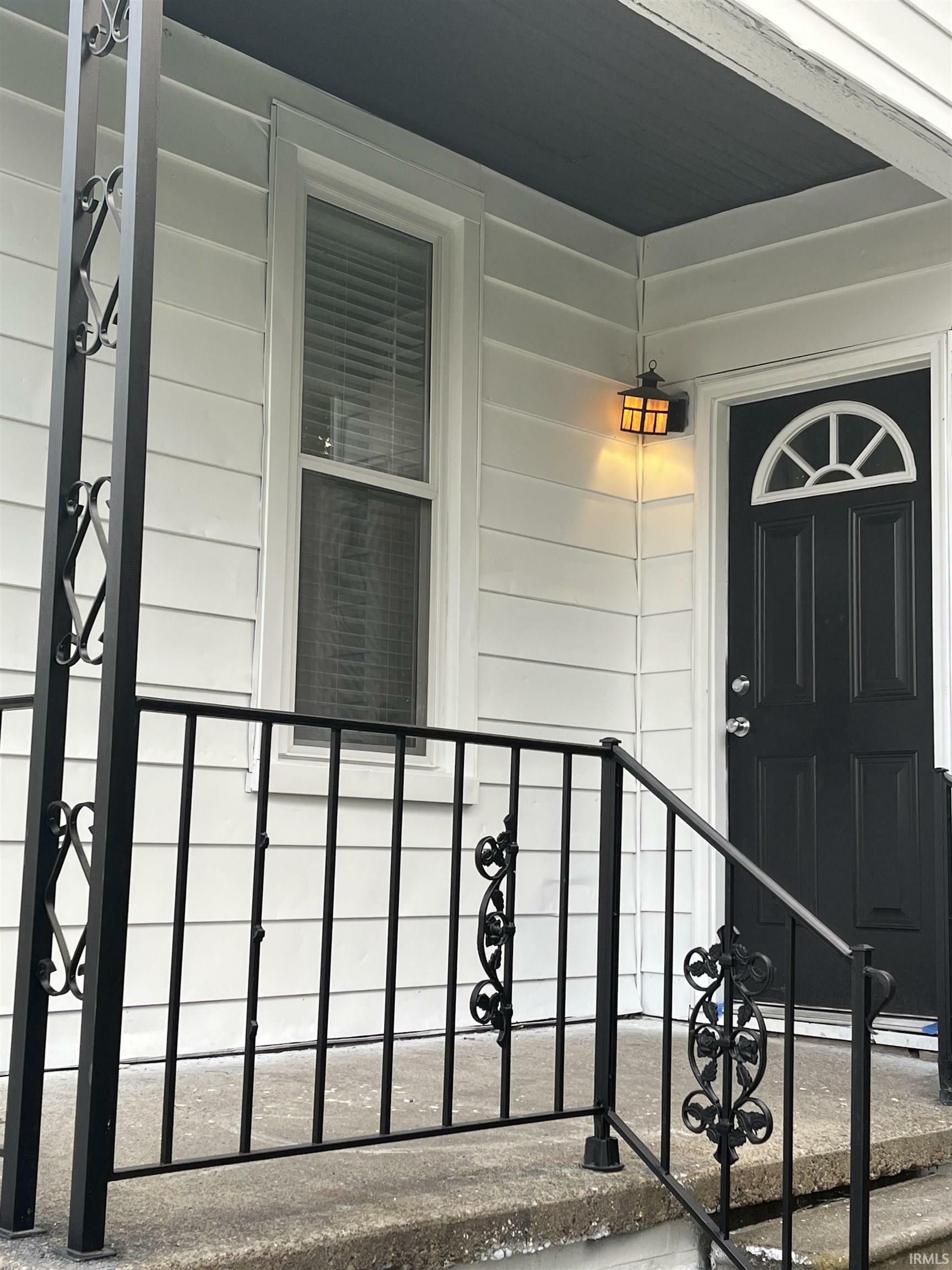 Property Photo: 514 N Elliott Street IN 47711