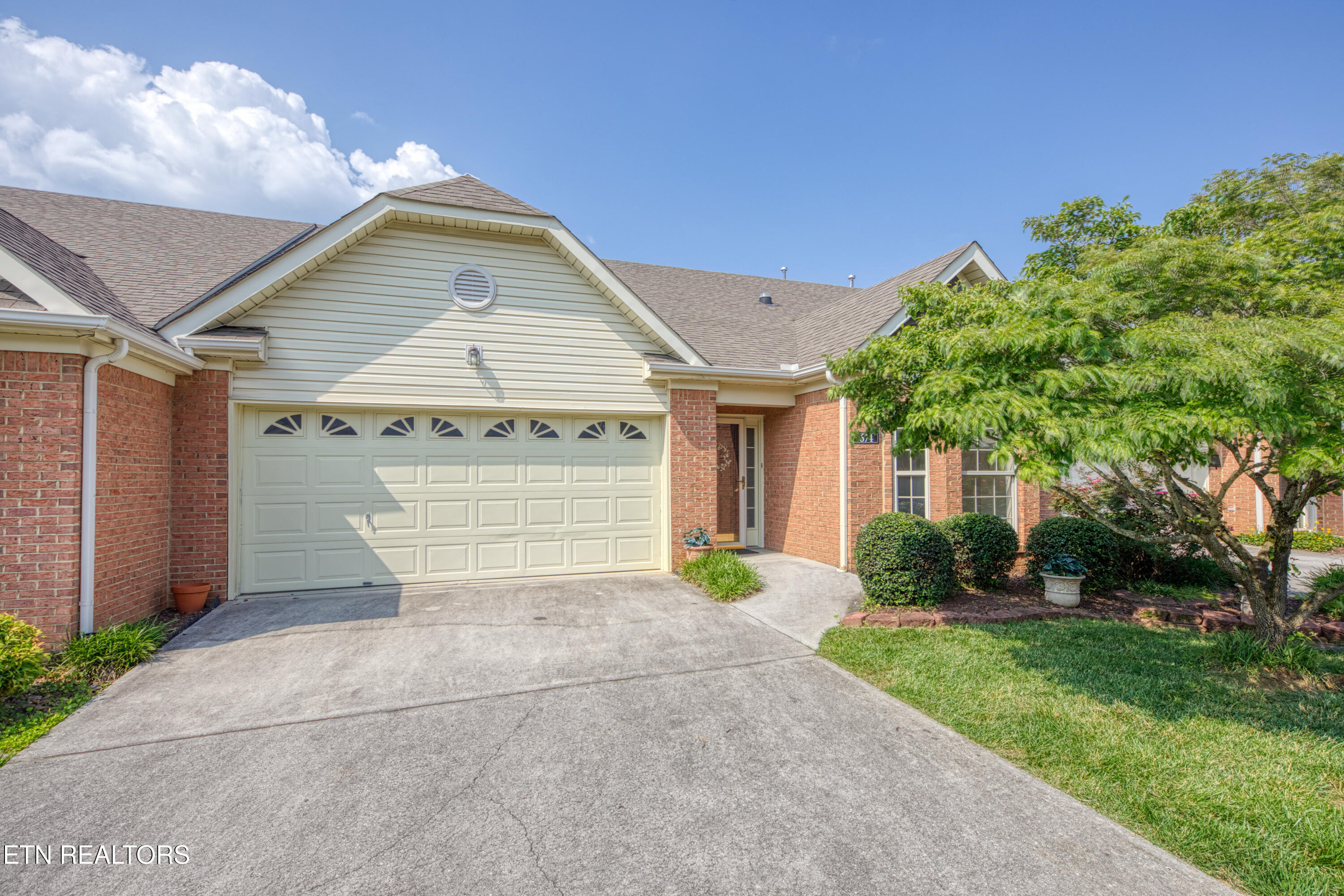 Property Photo:  674 Applegate Lane 32  TN 37934 