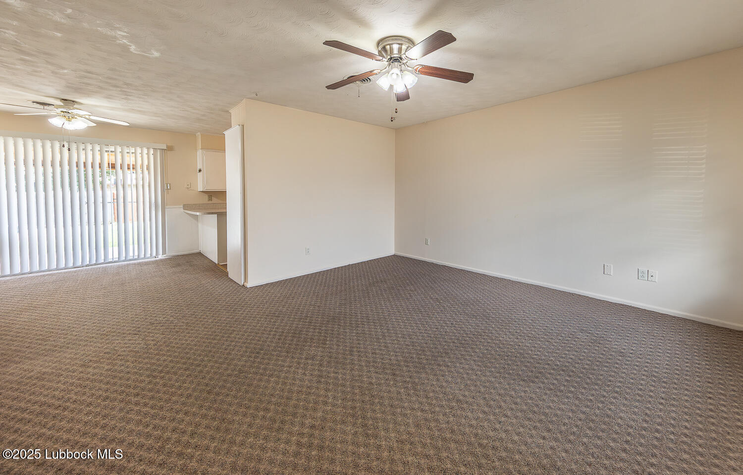 Property Photo: 1609 68th Street TX 79412