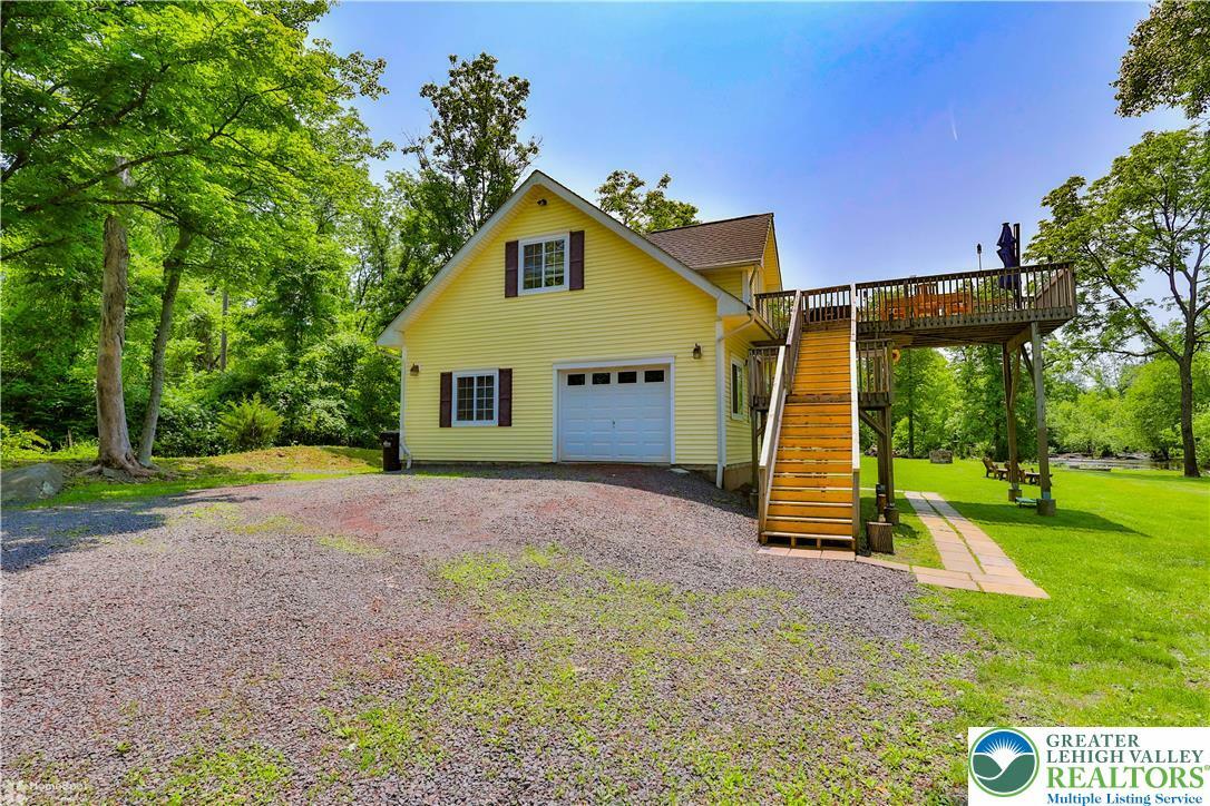 Property Photo: 8291 Covered Bridge Road PA 18951
