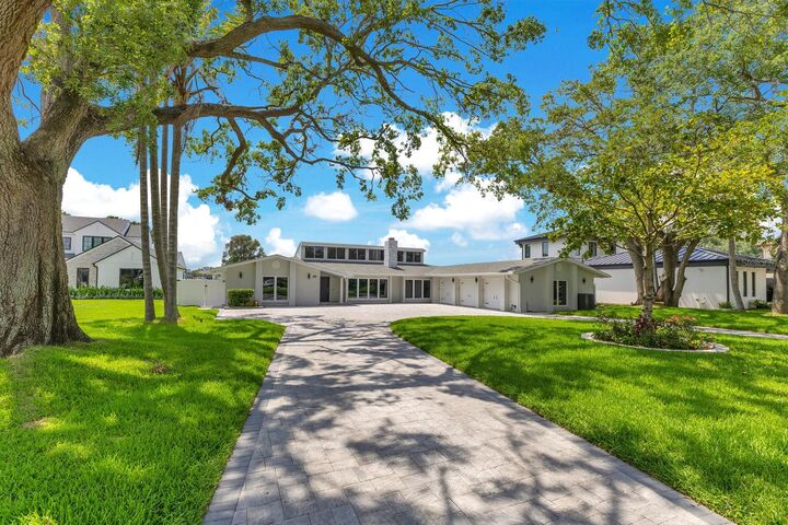 Property Photo:  49 Interlaken Road  FL 32804 