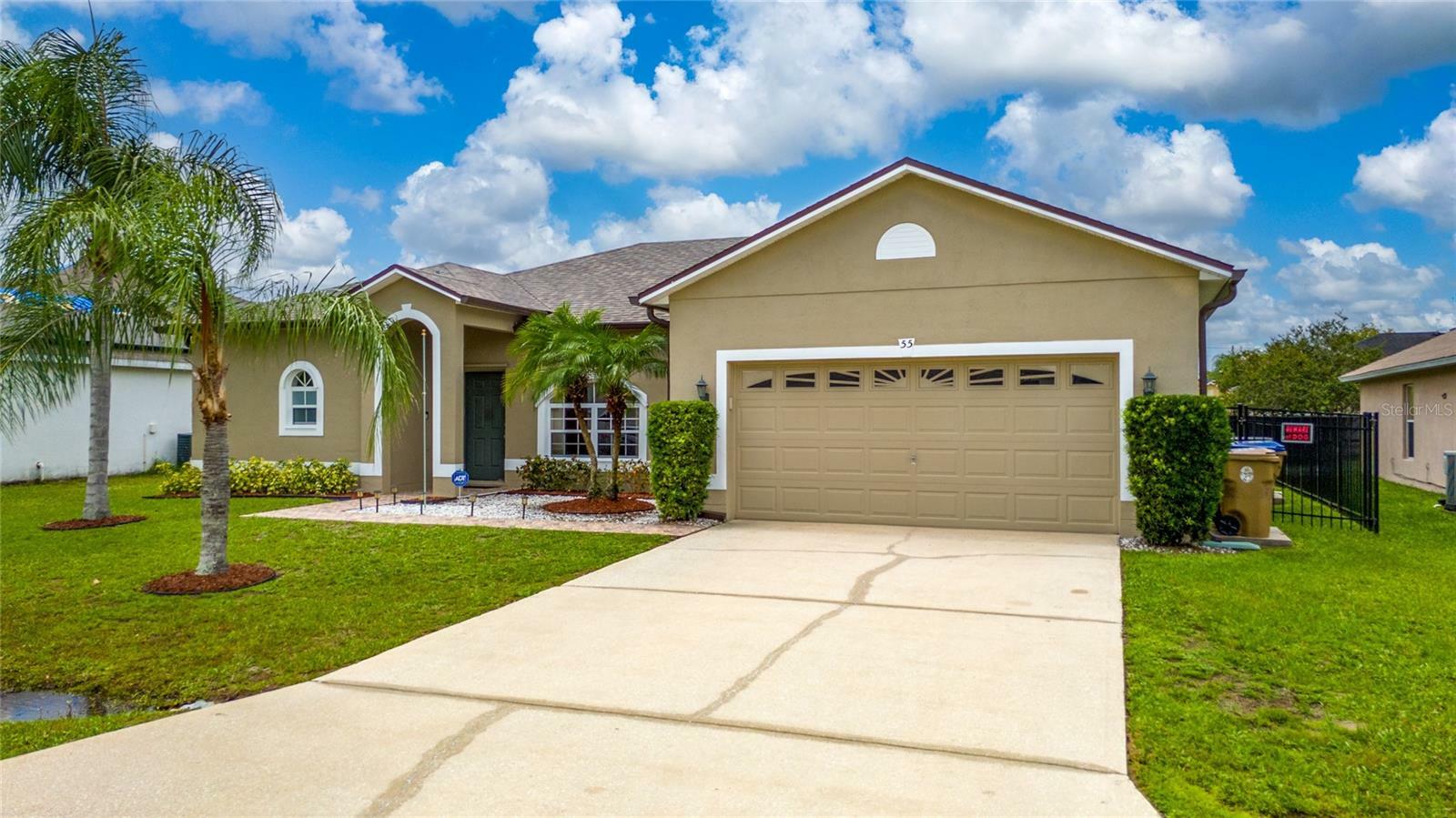 Property Photo: 55 Altera Court FL 34758