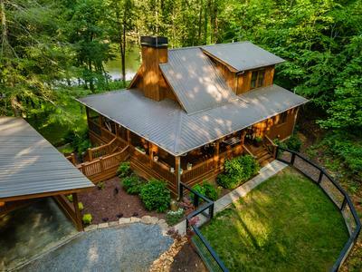 Property Photo: 18 Nicholas Way S GA 30540