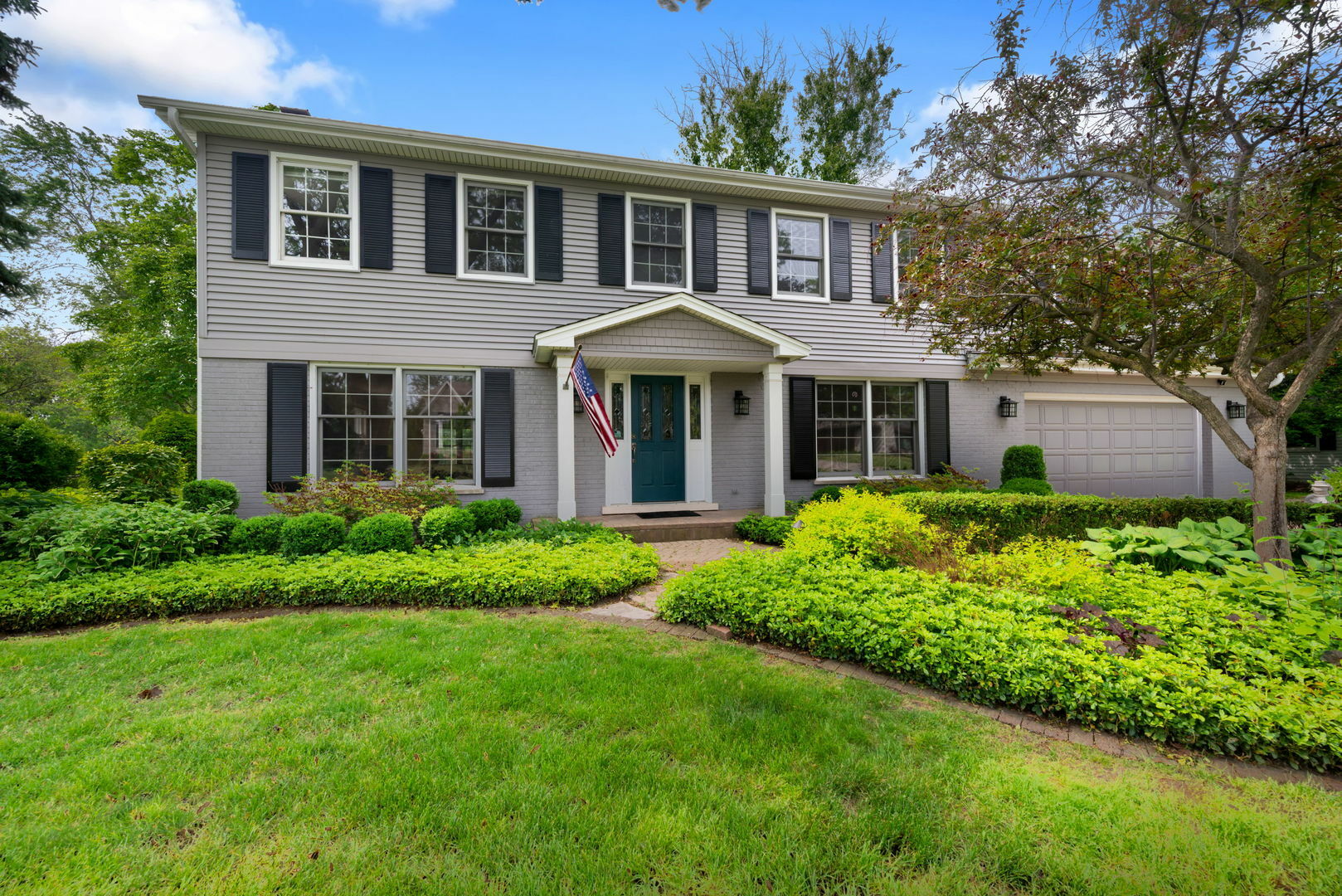 Property Photo: 36 Croydon Lane IL 60523