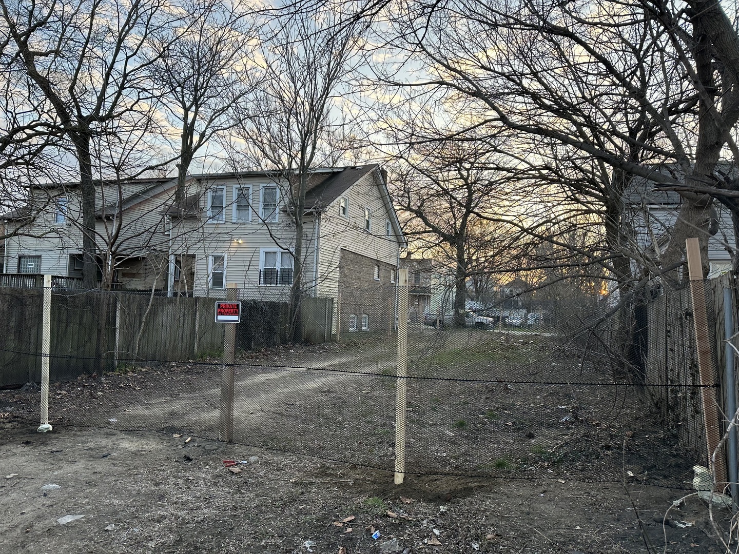 Property Photo: 8017 S Marquette Avenue IL 60617