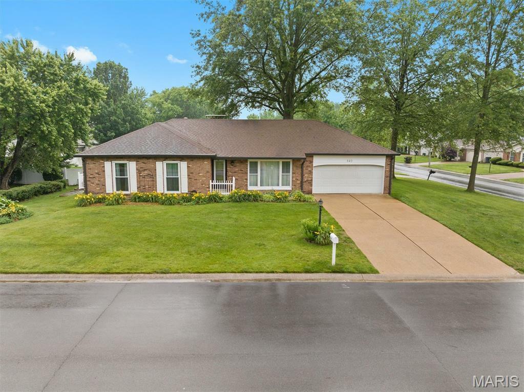 Property Photo: 840 Vicksburg Drive IL 62221