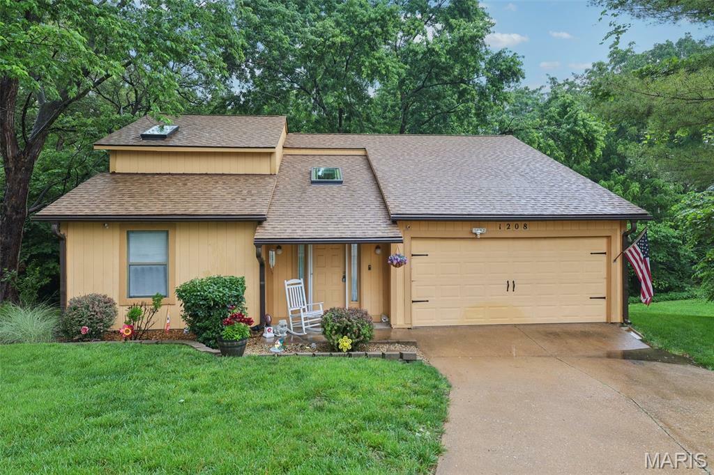 Property Photo: 1208 Brookstone Lane MO 63367