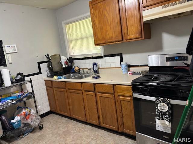 Property Photo: 8708 Kendale Drive MO 63121