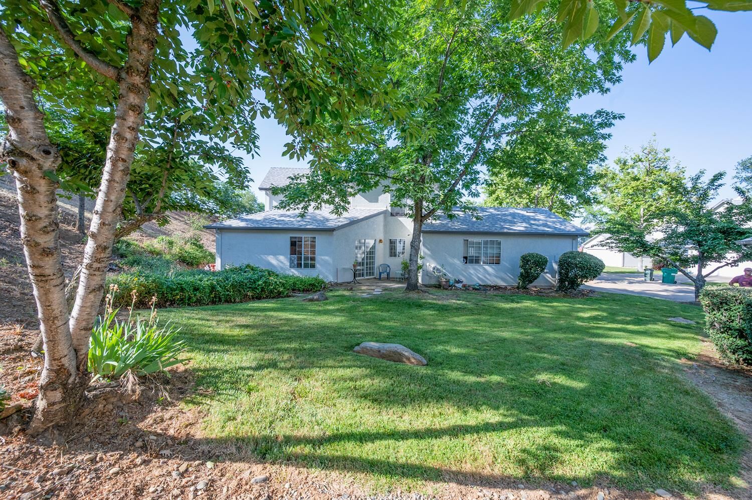 Property Photo:  682 David Circle  CA 95667 