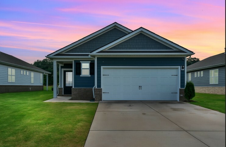 Property Photo: 2428 Quinn Dr TN 37188