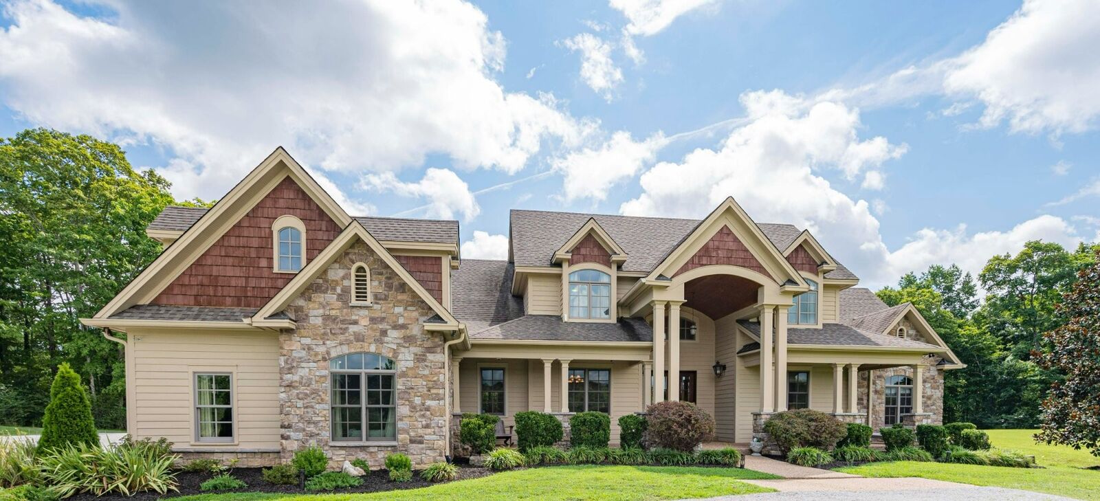 Property Photo:  872 Pinnacle Hill Rd  TN 37082 