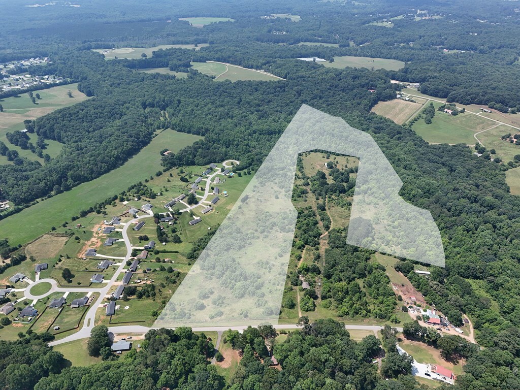 Property Photo: 404 Brockton Loop Road GA 30549
