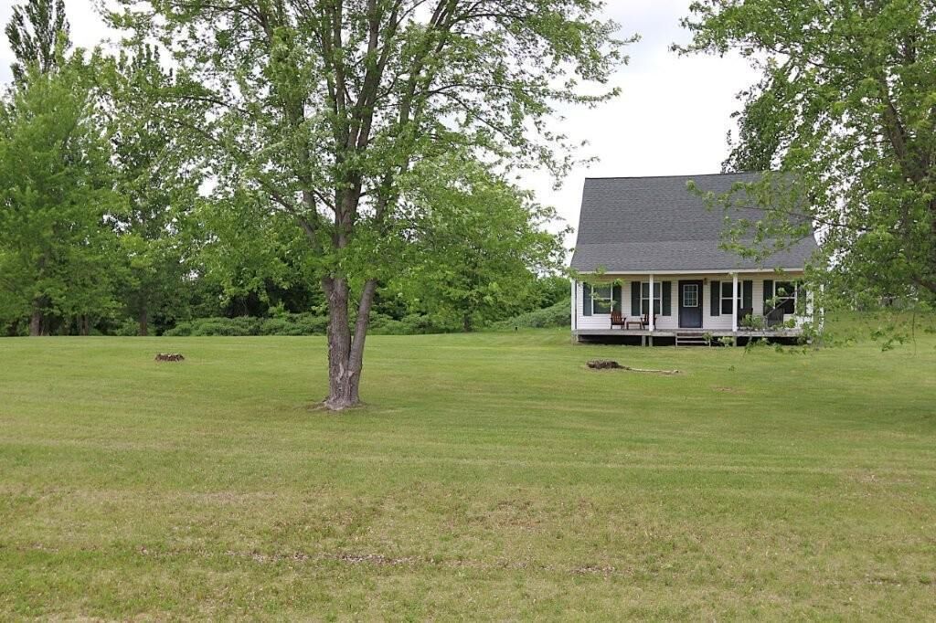 Property Photo: 32330 Elbow Shores Drive MN 56528