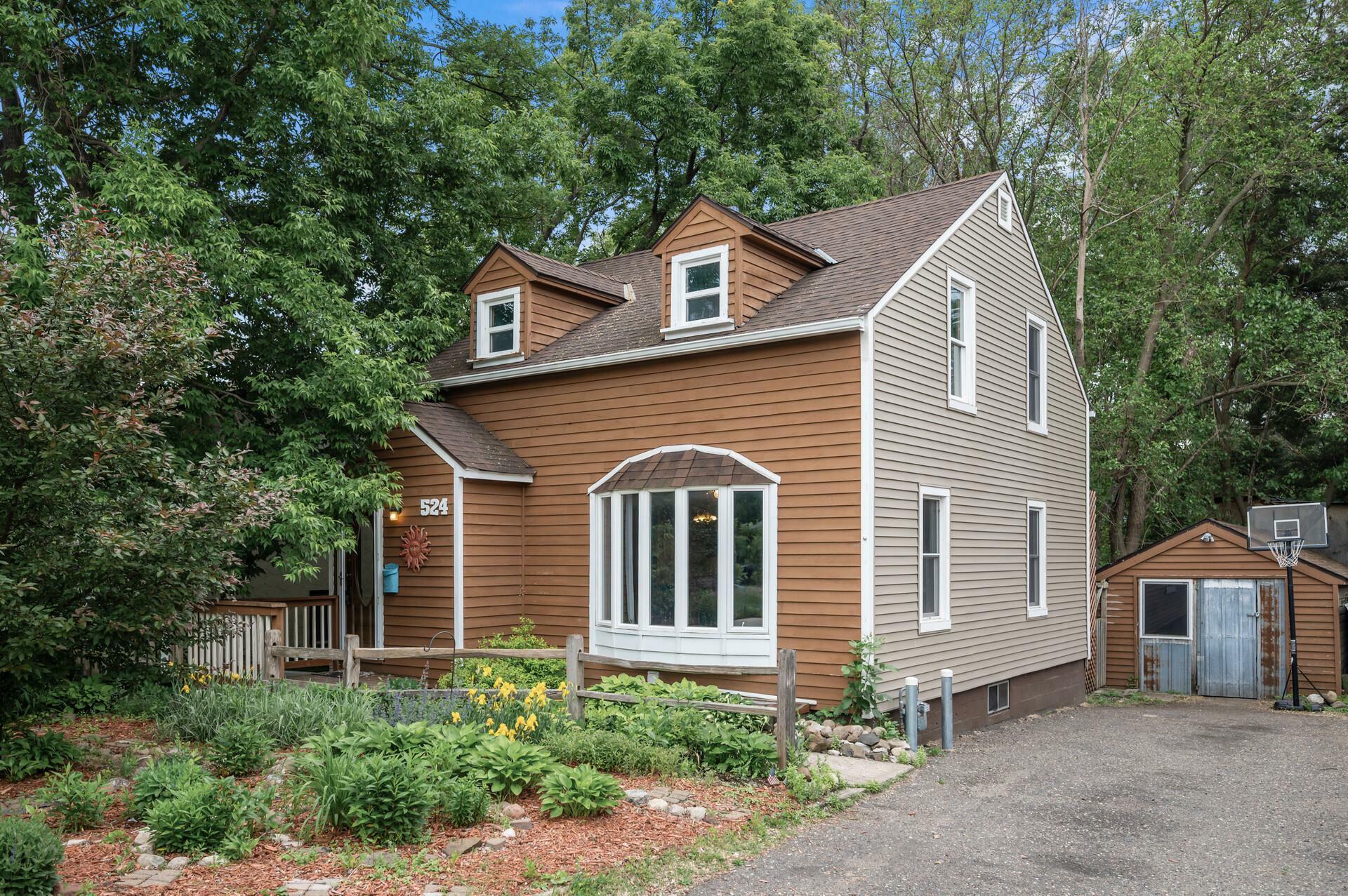 Property Photo: 524 Madison Street MN 55303