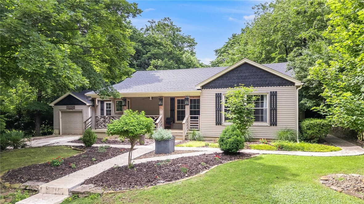 970 N Rush Drive  Fayetteville AR 72701 photo