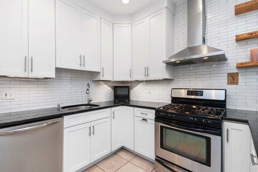 Property Photo: 112 Thornton St 2 MA 02119