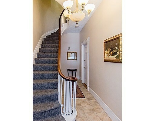 Property Photo: 9 Temple St 1 MA 02114