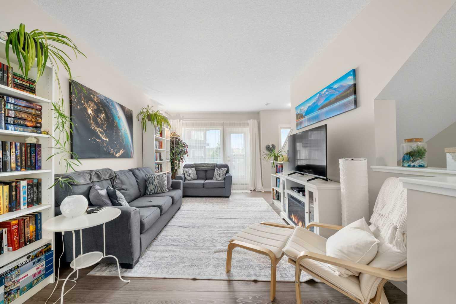 Property Photo: 501 River Heights Drive 805 AB T4C 2L3