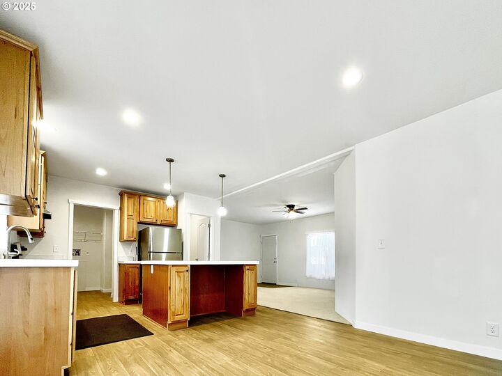 Property Photo:  96465 Coverdell 34  OR 97415 