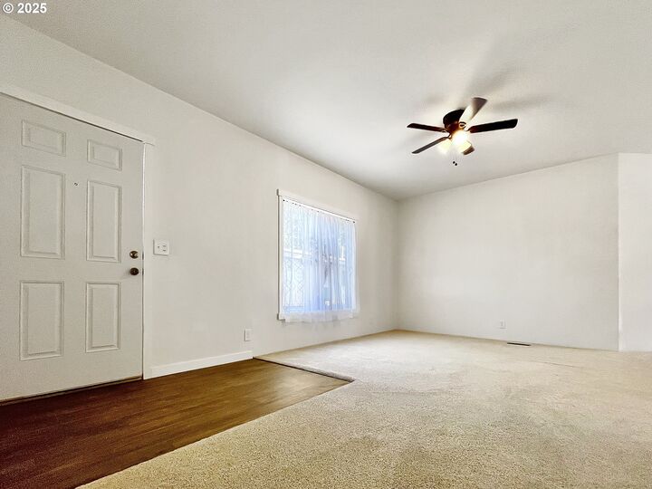 Property Photo:  96465 Coverdell 34  OR 97415 