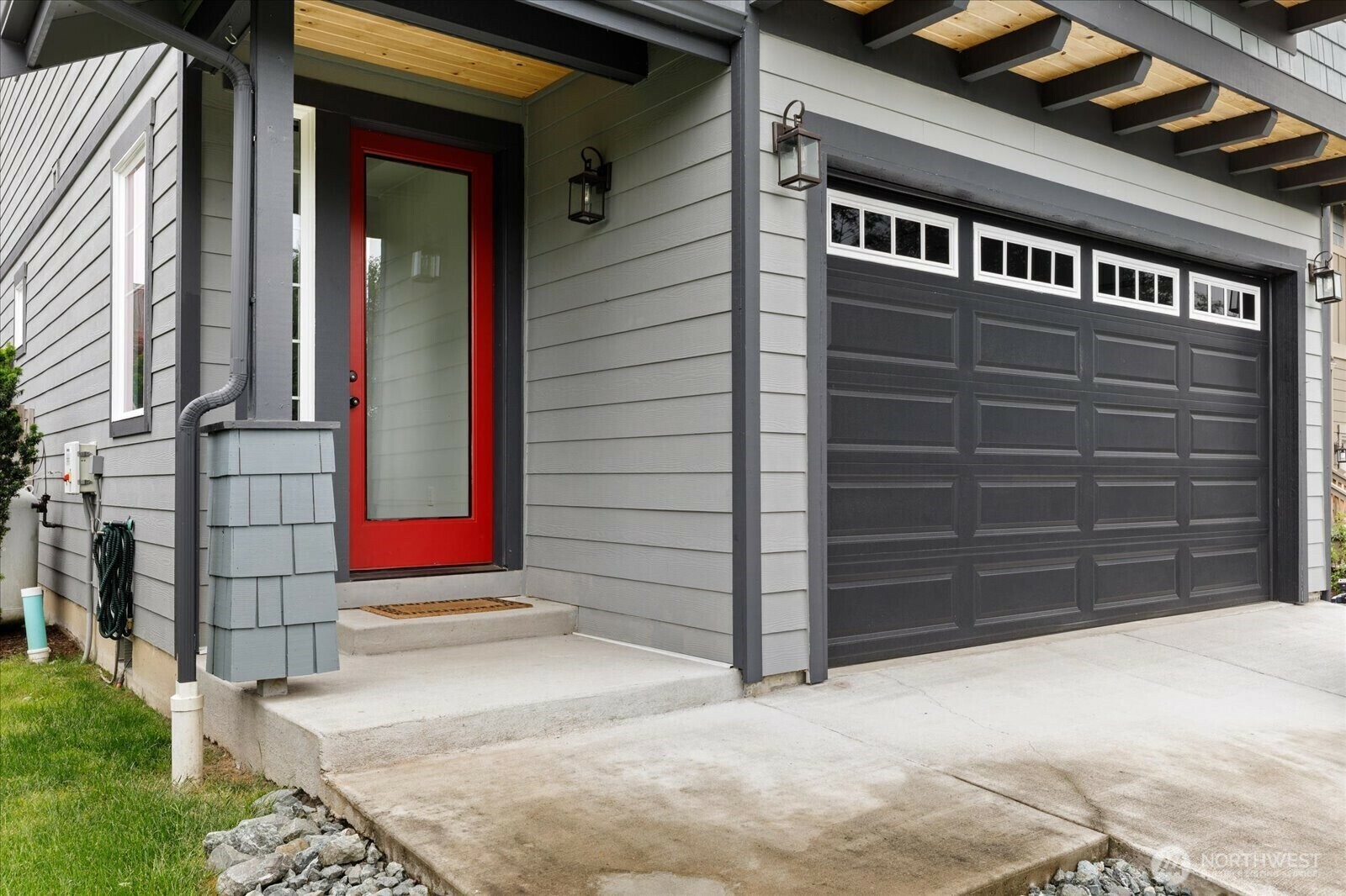Property Photo: 4991 Silverwood Lane WA 98249