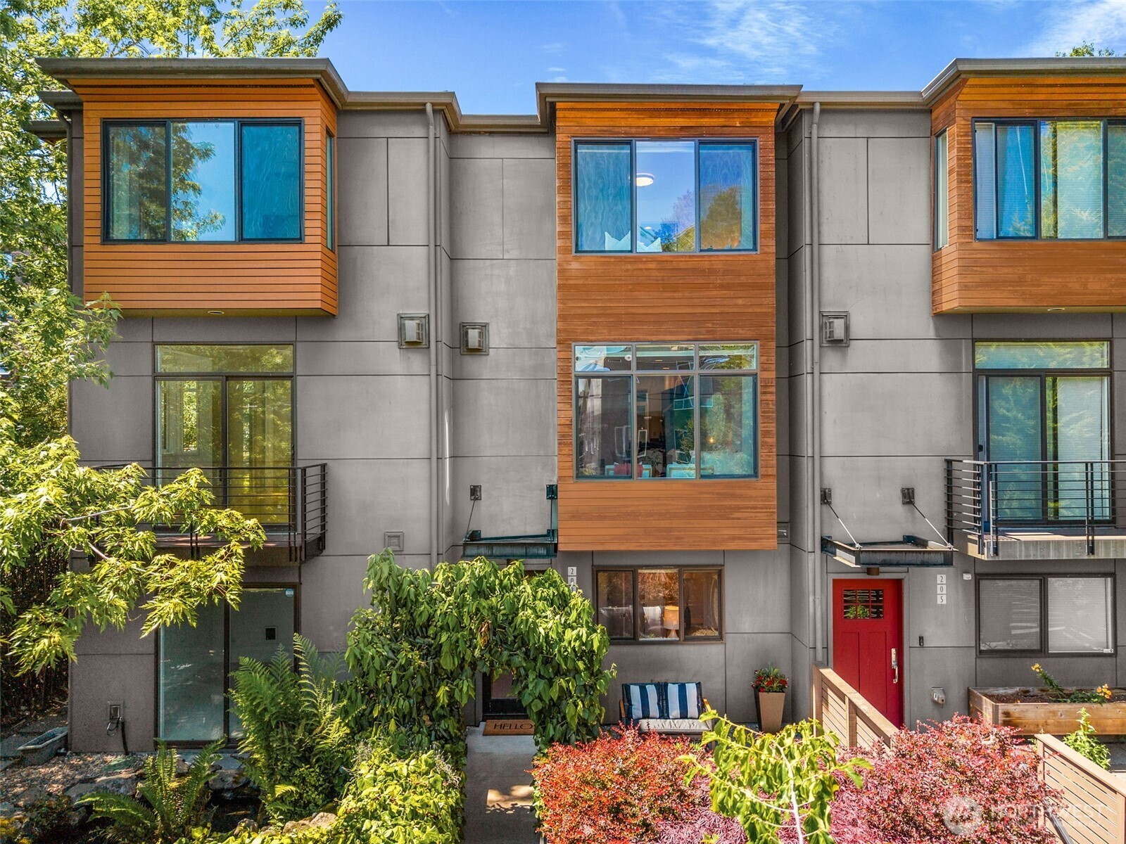 203  20th Avenue E  Seattle WA 98112 photo