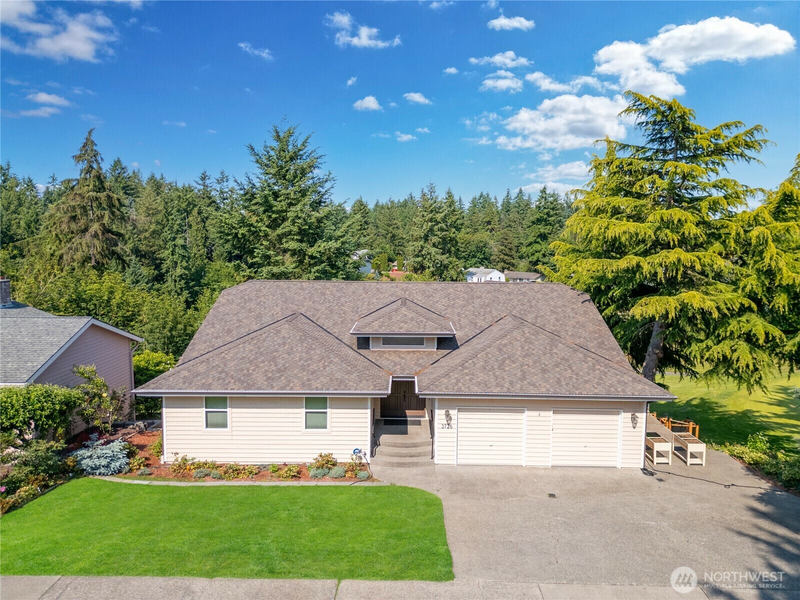 Property Photo: 3726 SW 313 Street WA 98023