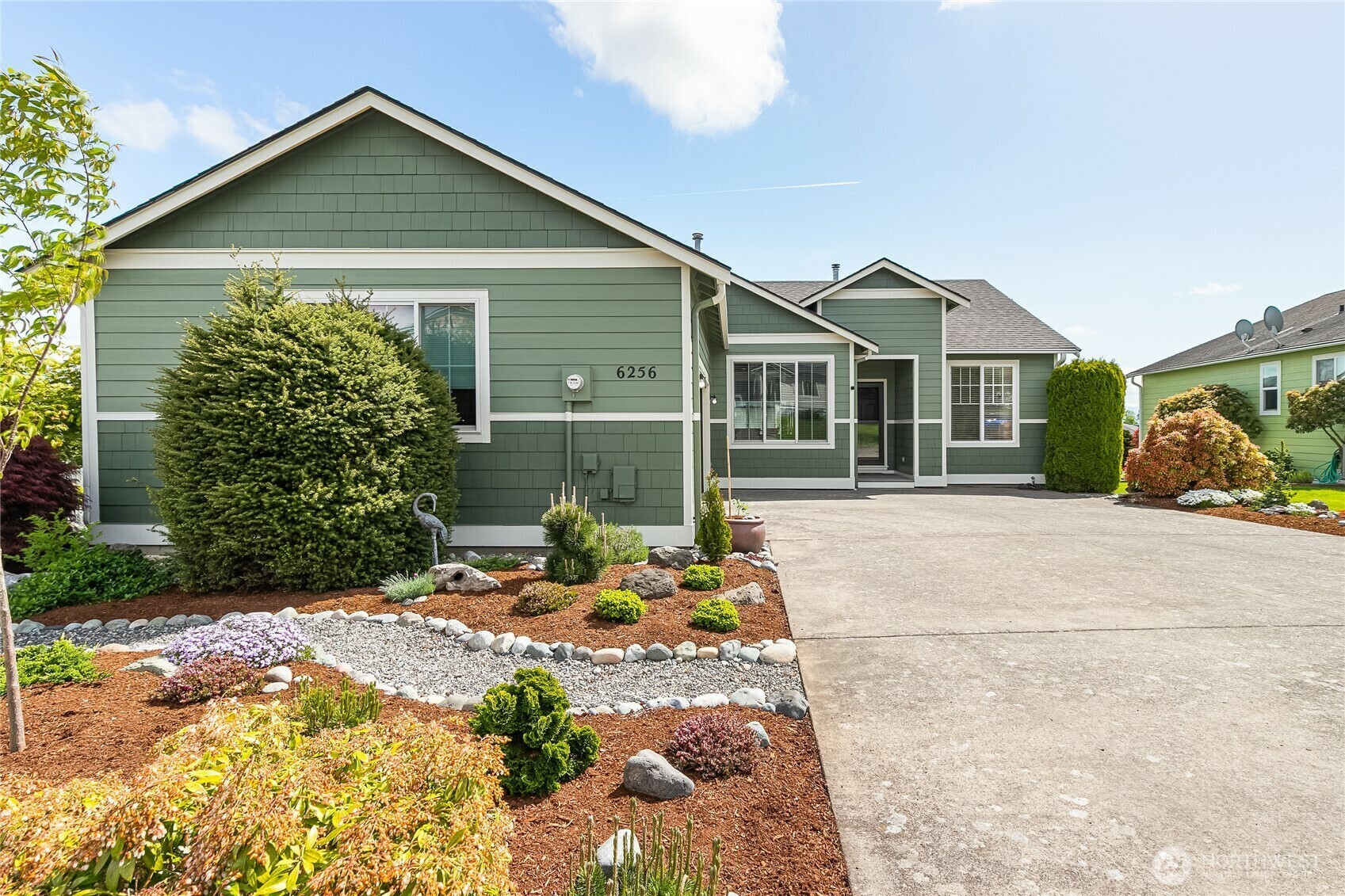 Property Photo: 6256 Lincoln Drive WA 98248