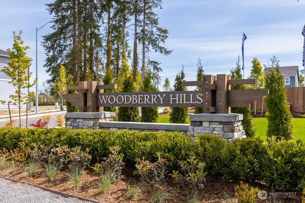 Property Photo: 206 18th Drive 104 WA 98290