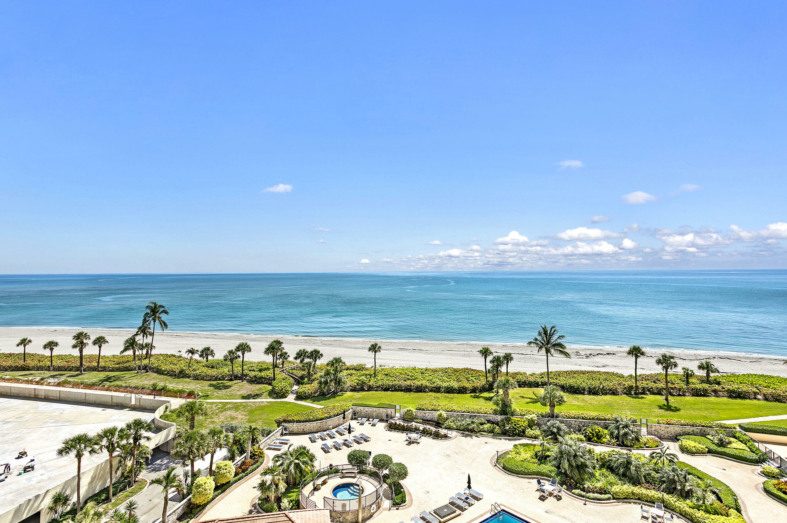 Property Photo: 300 Ocean Trail Way 908 FL 33477