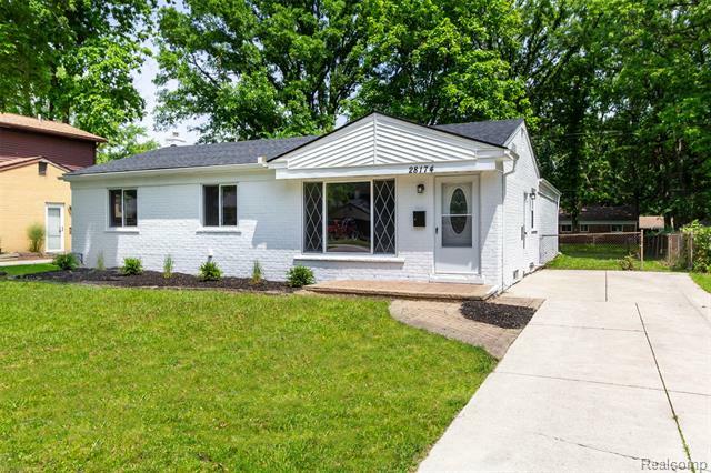 Property Photo: 28174 Sutherland Street MI 48076