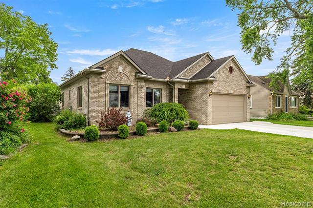 Property Photo: 12931 Devoe Street MI 48195