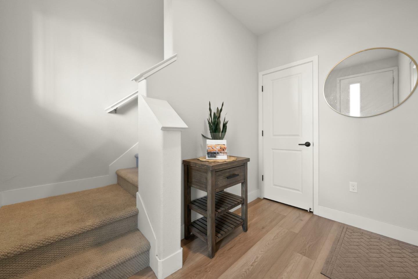 Property Photo:  524 Yale Way  CA 95117 