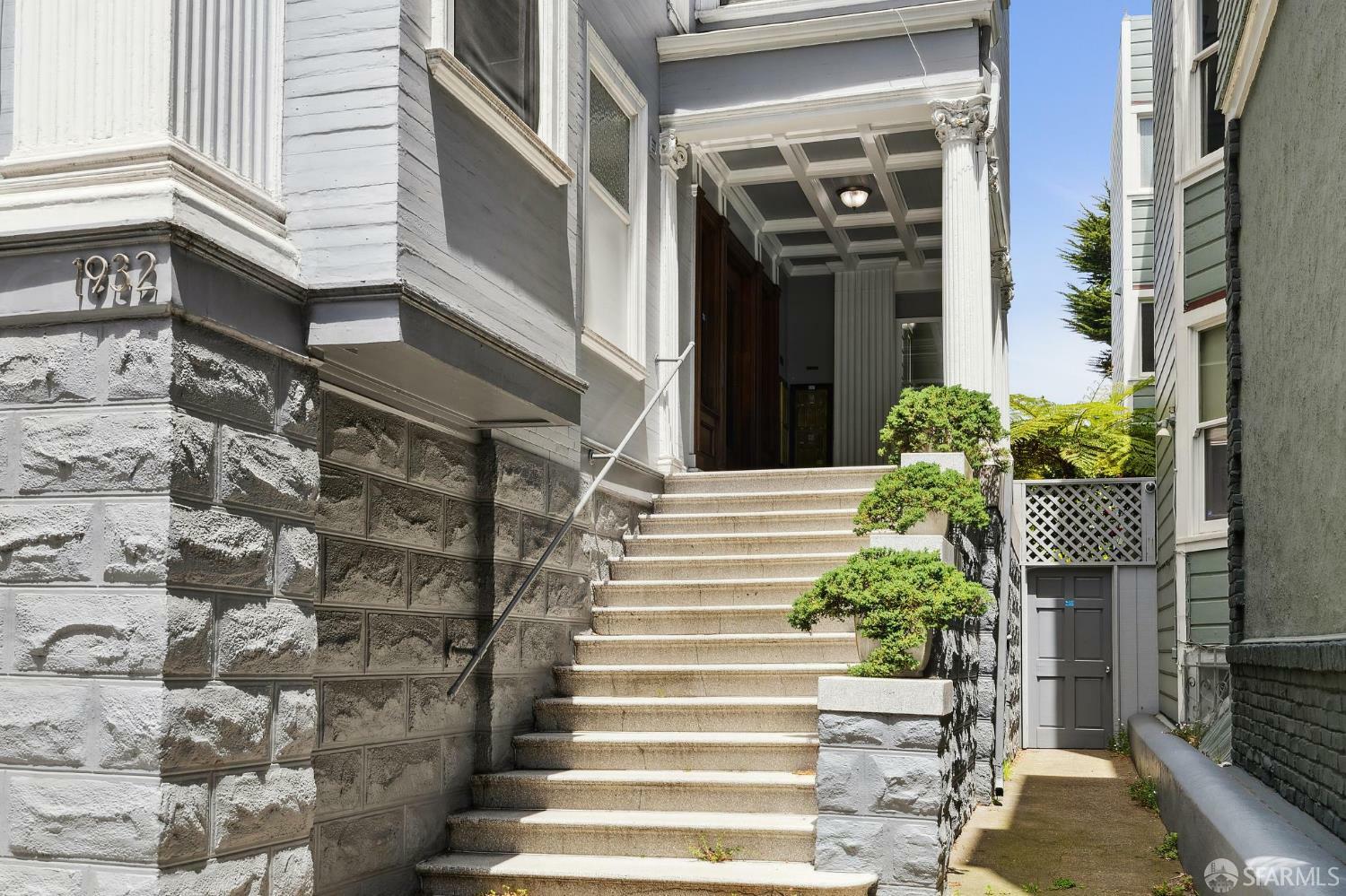 Property Photo: 1932 Fell Street 1 CA 94117
