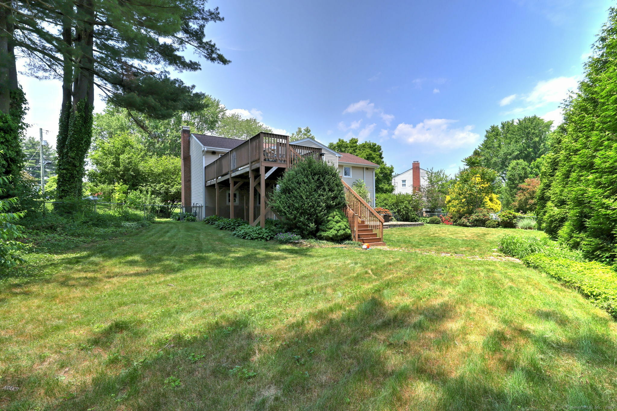 Property Photo: 17 Farmstead Lane CT 06117