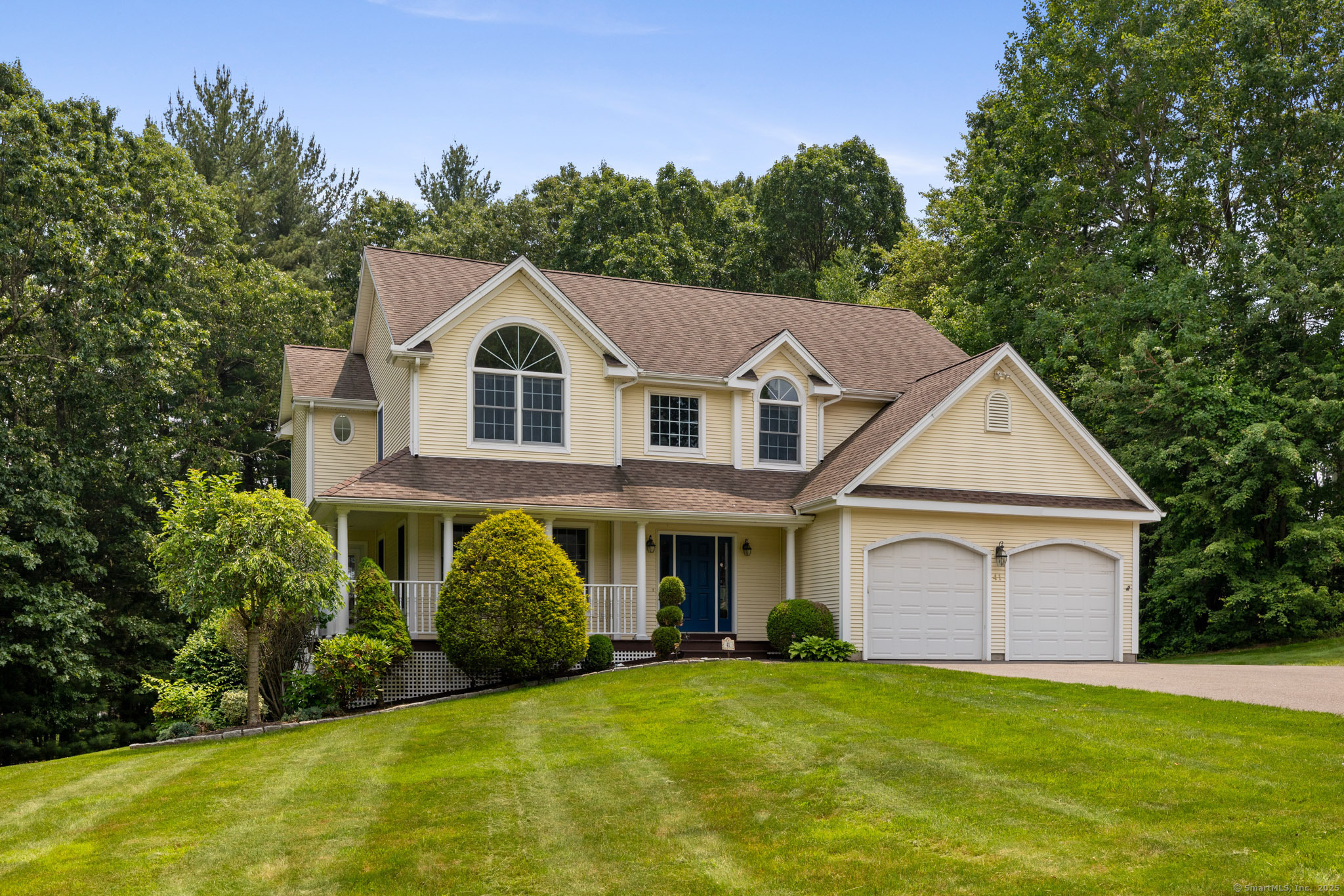 Property Photo: 41 Madison Way CT 06074