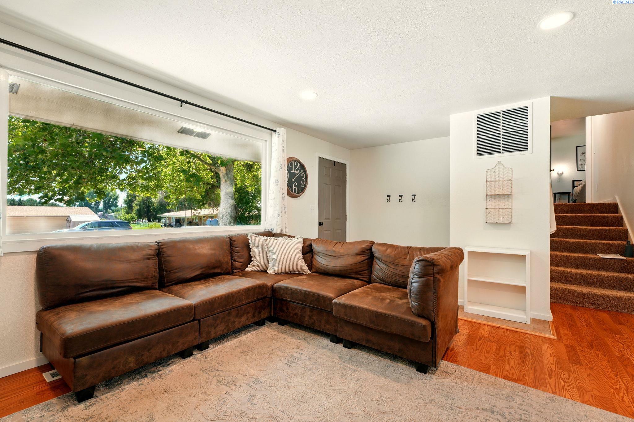 Property Photo:  5511 W Wernett Rd.  WA 99301 